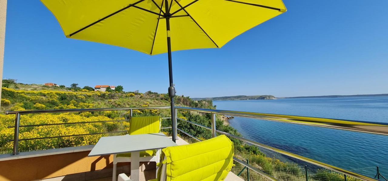 Apartments Nicolas - Beach & Sea 10M Away - Amazing Sea View! Rtina Luaran gambar