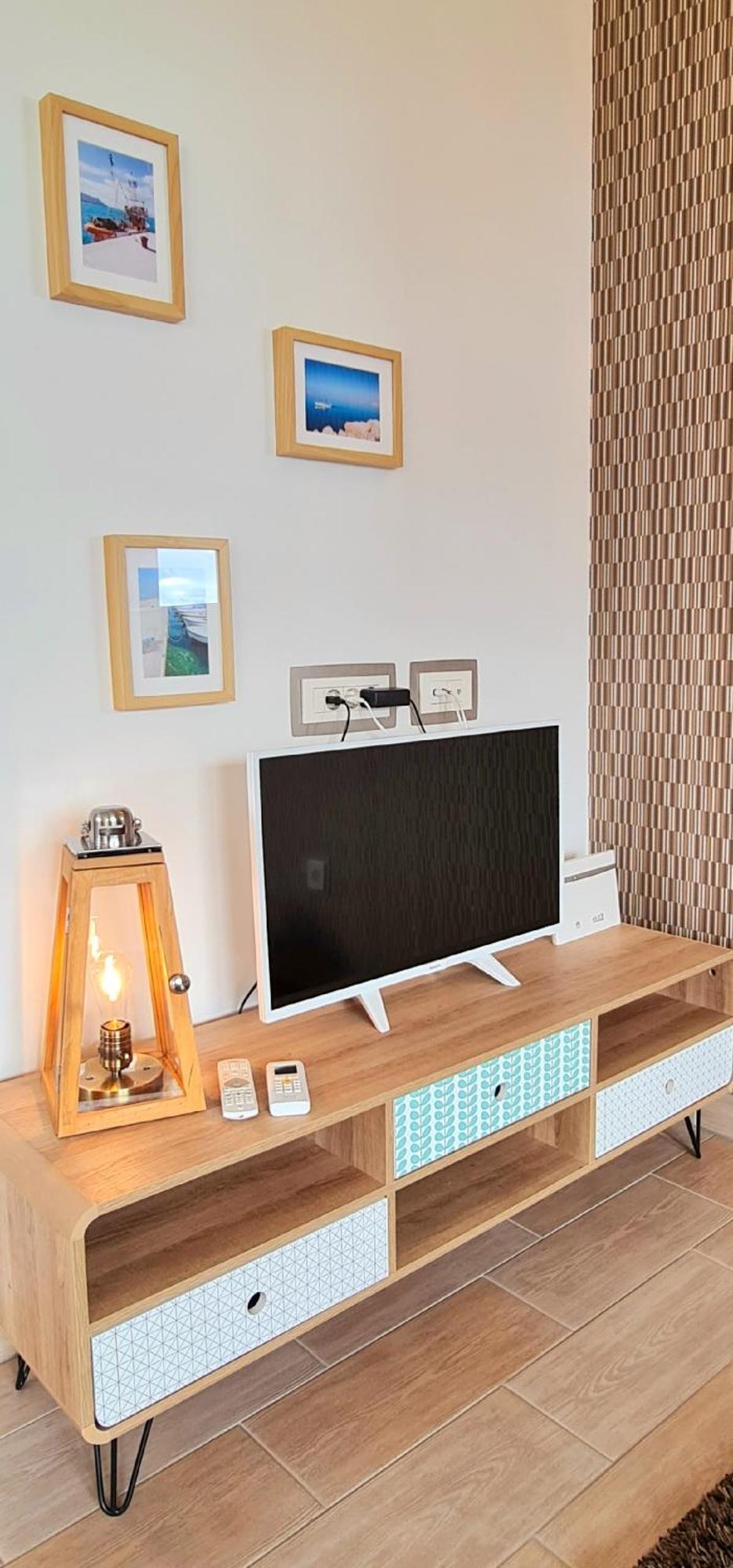 Apartments Nicolas - Beach & Sea 10M Away - Amazing Sea View! Rtina Bilik gambar