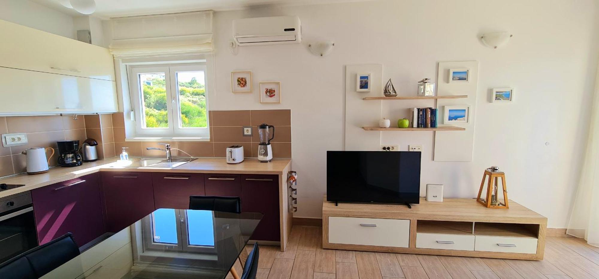 Apartments Nicolas - Beach & Sea 10M Away - Amazing Sea View! Rtina Bilik gambar